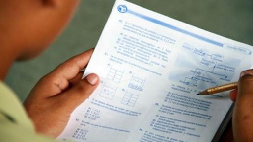 Venezolanos podrán presentar examen de validación del bachillerato con su cédula Las pruebas Saber podrán presentarse con la cédula venezolana
